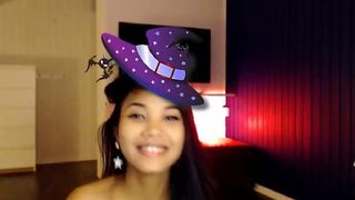 sexyticky_30102019_0044_female_chaturbate