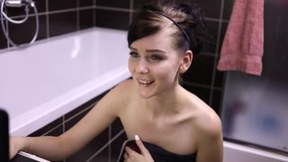 Little_mystery blowjob