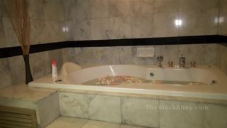 Cutie Belina Bath Time