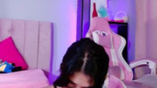 LoaLuxury dp and suck dildo