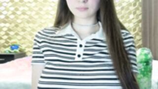 emonyashka-Chaturbate-2026-04-17T20_08_46+02_00