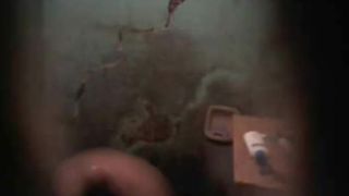 Espiandola En La Ducha