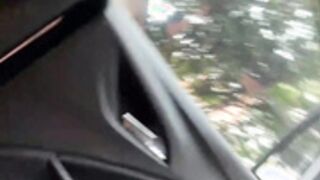 Milaivanova fingering his wet pussy in car