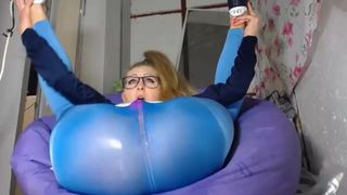 Queen squirt orgasm