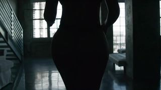 Genesis L