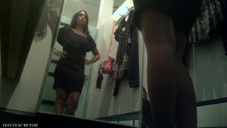 fitting room vid26