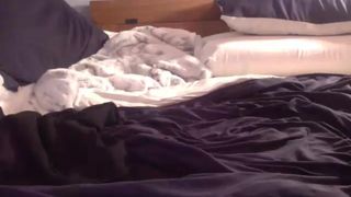 llola_holiday sexy busty with  tattoos