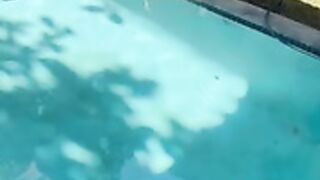 ScarlettKissesxo Pool Fuck