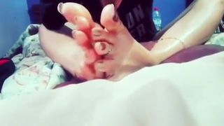 Tunisian teen teases with her sexy feet 1